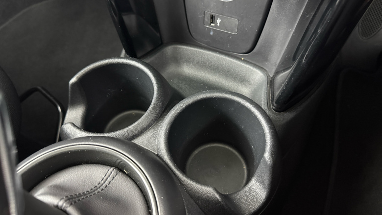 MINI Hatchback 1.5 Cooper Classic 3dr Auto [Comfort/Nav Pack] Petrol Hatchback